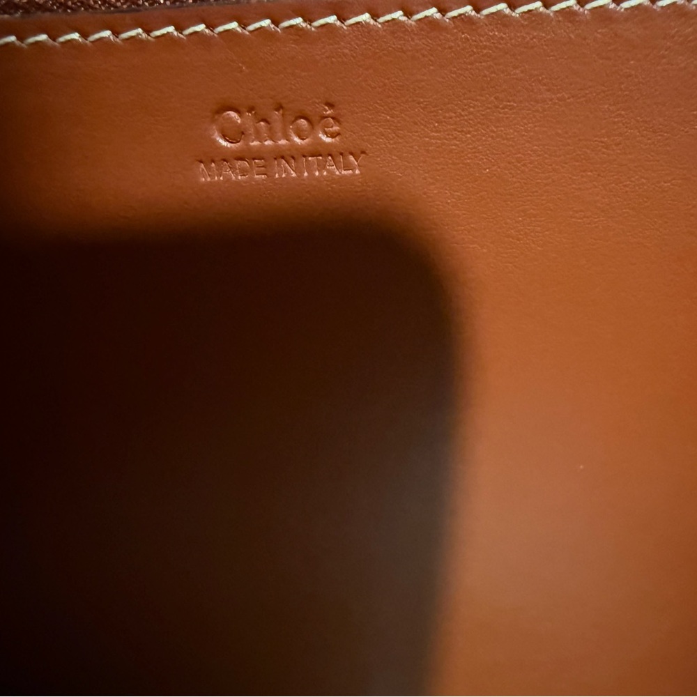 Chloe Large Woody Shearling Tote Bag - Picture 10 of 16